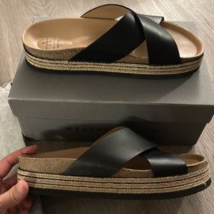 Aquatalia leather platform sandal w/ bag and box.